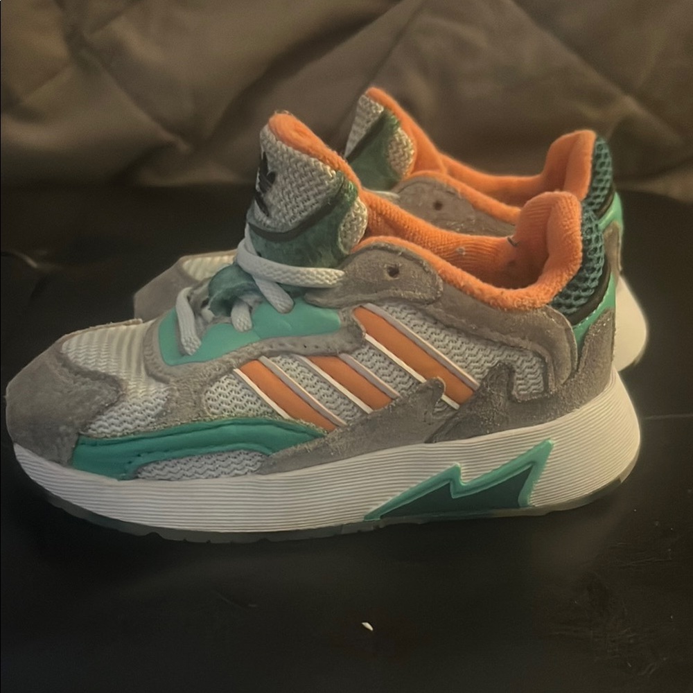 Adidas Tresc Run J Low Top ART EF7650  toddler 6